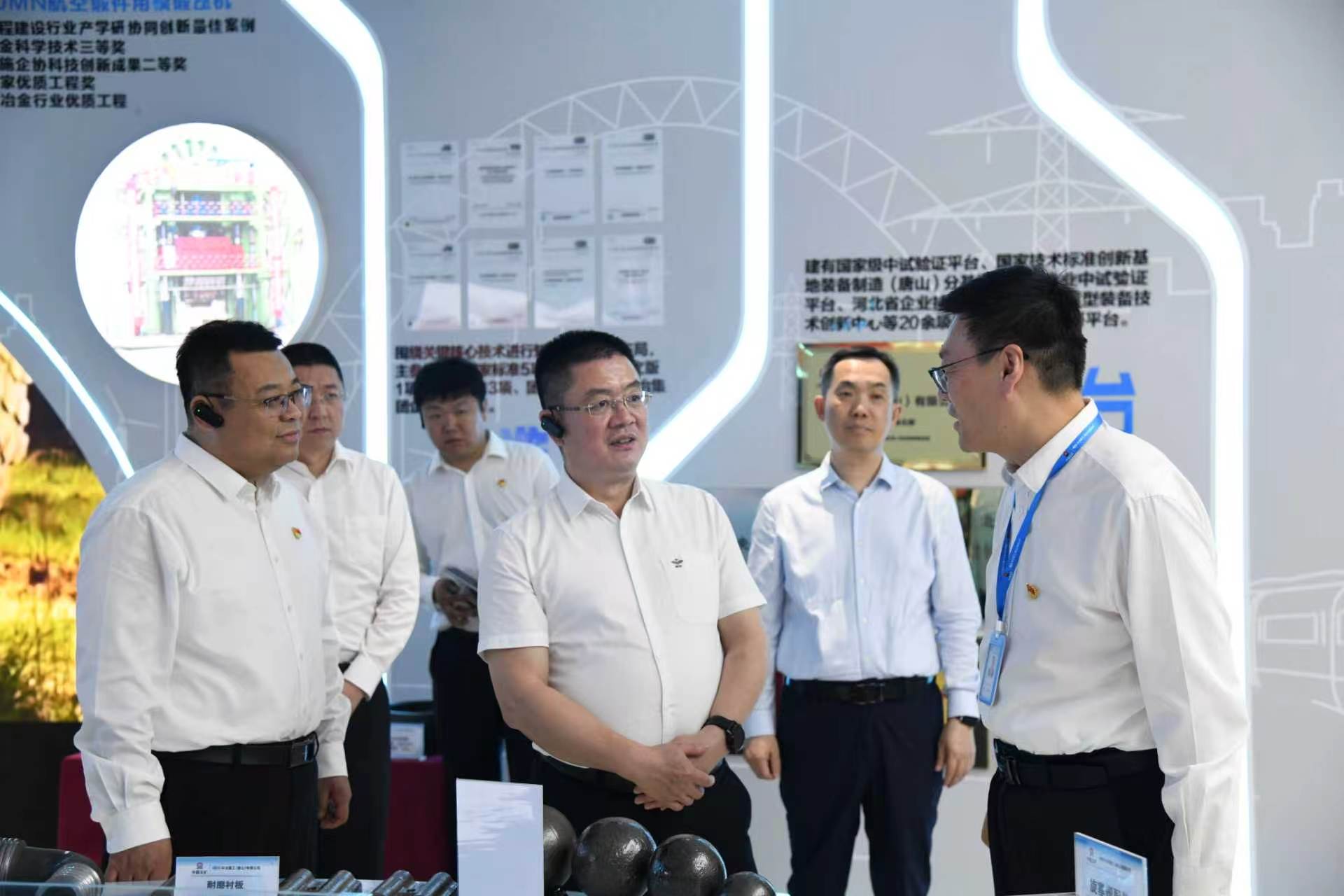 李仲澤參觀中冶重工產業園區
